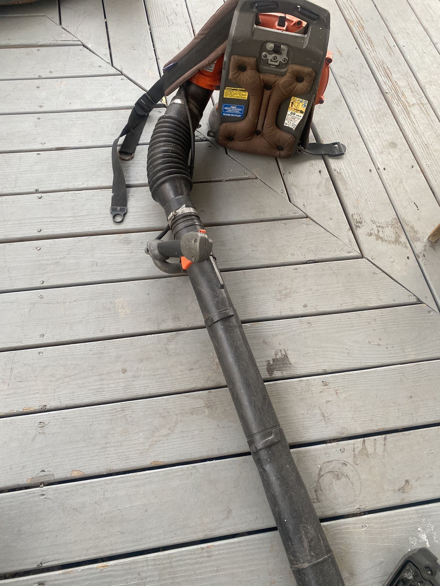 Gas Backpack Leaf Blower
