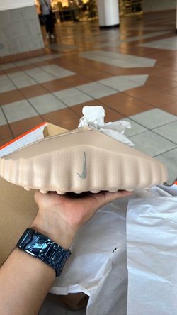 Nike Mind 001 light Brown