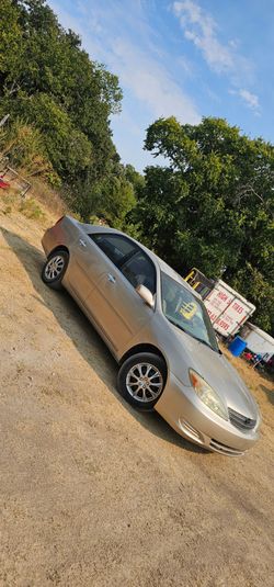 2004 toyota camry $1200