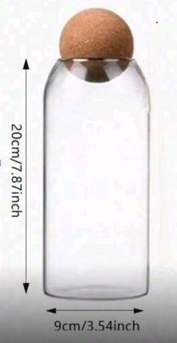 Round glass jar 