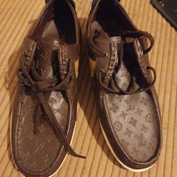 Boat shoes shop louis vuitton