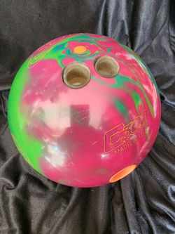 Bowling Ball Columbia 300, Throw Down