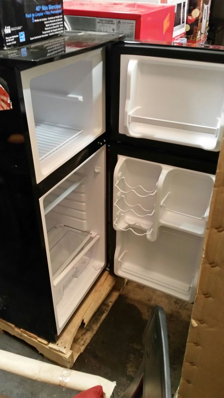 Refrigerators, icemachines, freezers, wine coolers