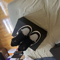 Jordan 1 Low Shadow Toe