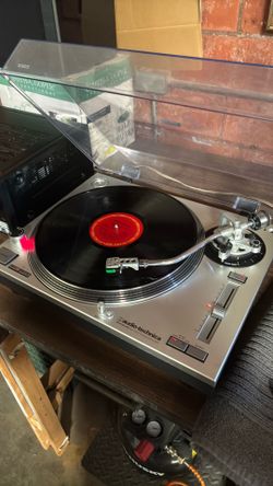 Vinyl sound system