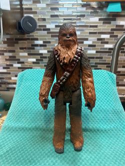 Star Wars: Episode VII 13.5 inch Chewbacca Figure