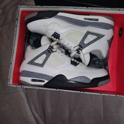 Jordan 4 White Cement 