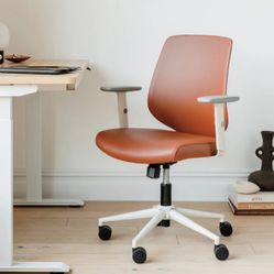 Branch Daily Ergonomic Office Chair – Modern, Comfortable & Eco-Friendly