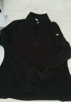 Alo Yoga black quarter zip sweatshirt