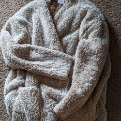 Fuzzy Beige "Sleep Jacket"