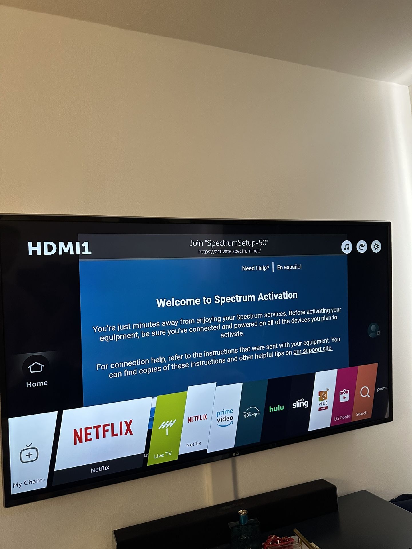 55inch LG SMART TV With Mount
