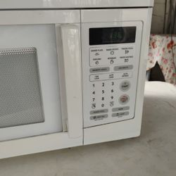 Microwave 