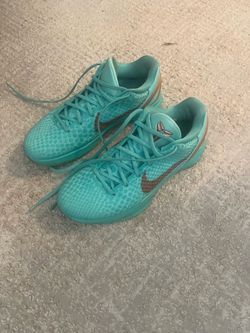 Kobe 6 Statue of Liberty