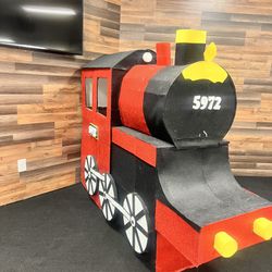 Extra Large Party Train Candy Decor For Kids And Event For Sale Must Pick Up Orange County 