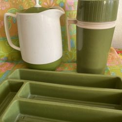 Mid Century Vintage Green Kitchen Thermos Silverware Divider Pitcher 