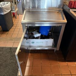 Bar Rack For A Restaurant 