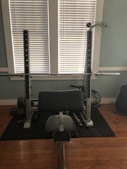 Olympic weight bench with 260 pounds