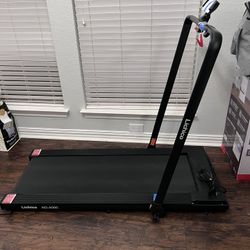 Brand New Lichico Treadmill W/2YR Warranty 