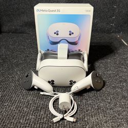 Meta Quest 3S 128GB Headset in Box with Controllers & Charger