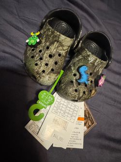 Toddler crocs