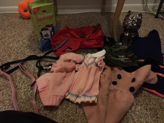 New DOG ITEMS 2 SWEATERS, 2 JACKETS, T-SHIRT, TRAVEL BOWLS WITH BAG 2 LEASHES, AND PET FOOD STORAGE CONTAINER