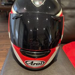 Ducati corse Arai Vector helmet SZ L