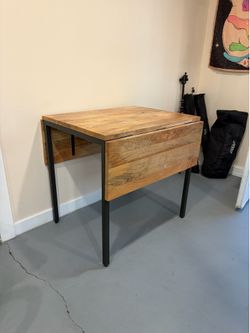 West elm coffee table (industrial look)