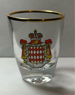 Monaco, Glass