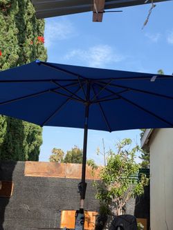 10 ft blue umbrella