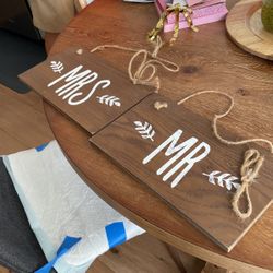 Wedding : Mr And Mrs Sign