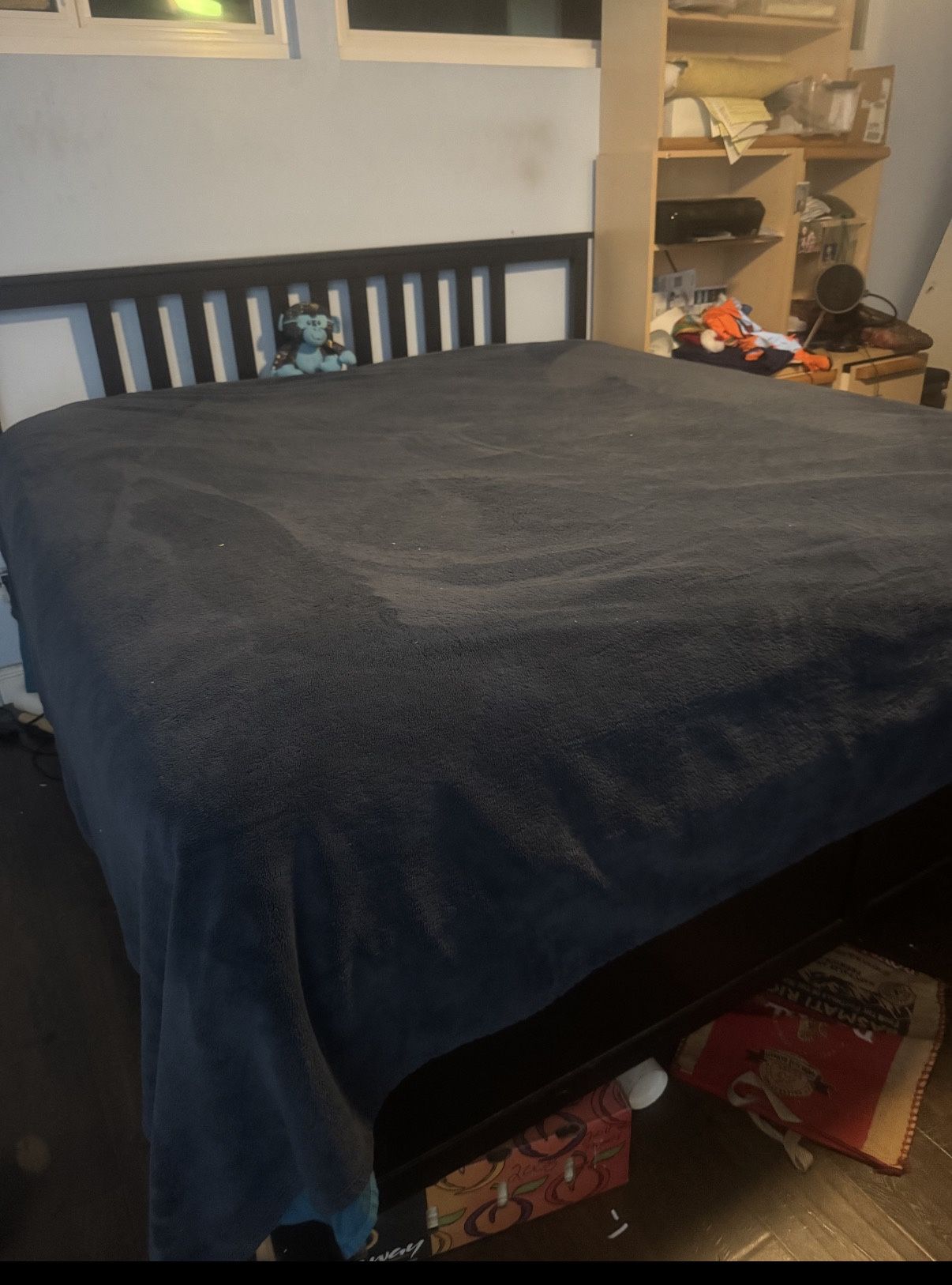 FREE KING BED