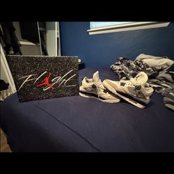 Jordan 4 retro military black size 8 used once including box
