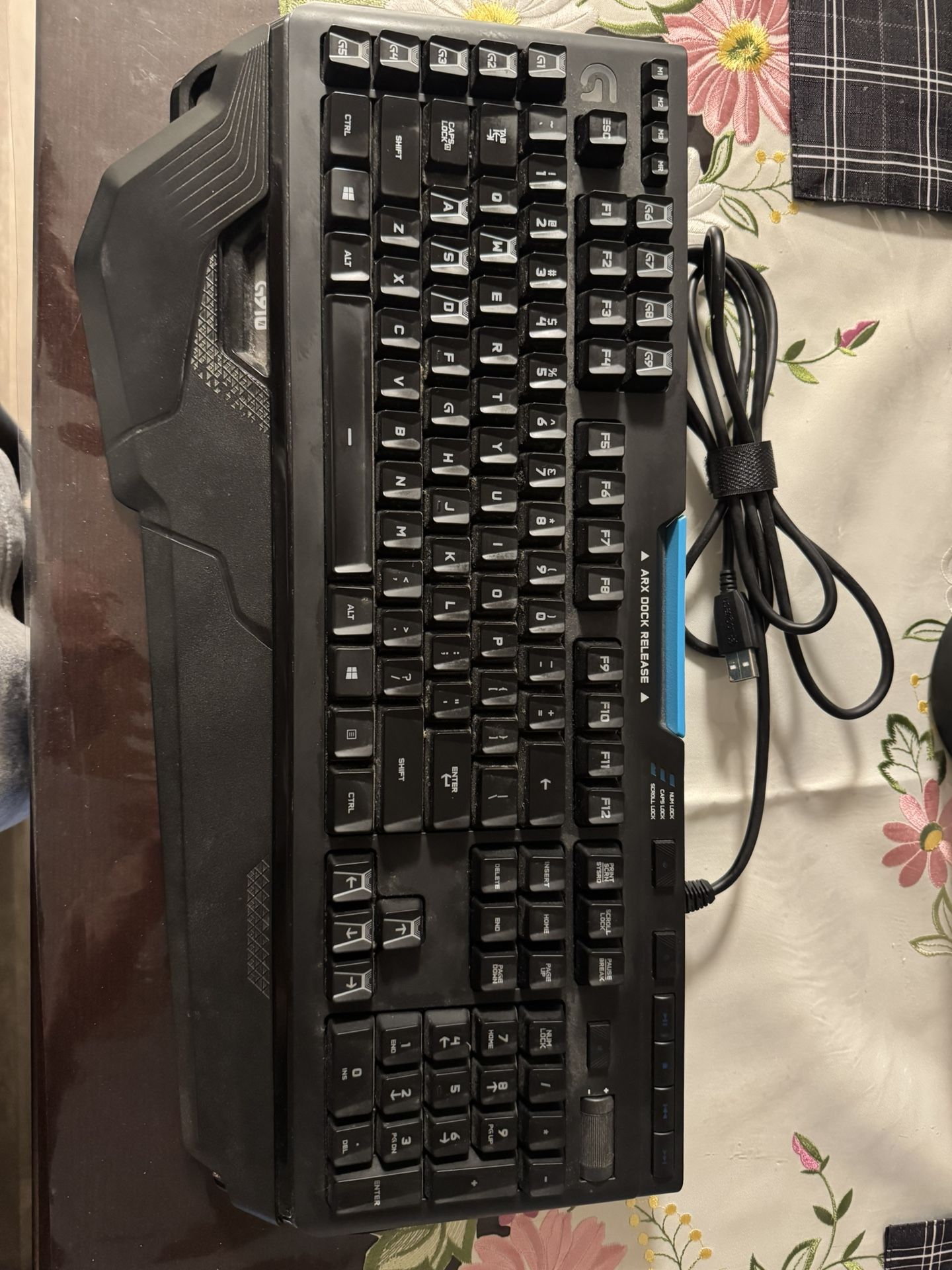 Logitech G910 Keyboard