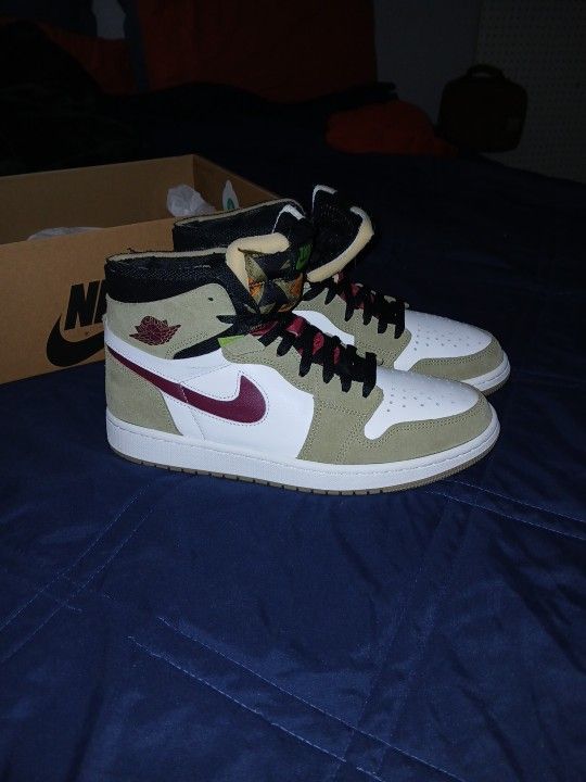 Nike Air Jordan 1 CMFT Size 9.5