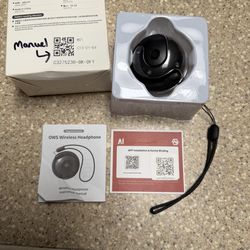 Wireless headphone translator