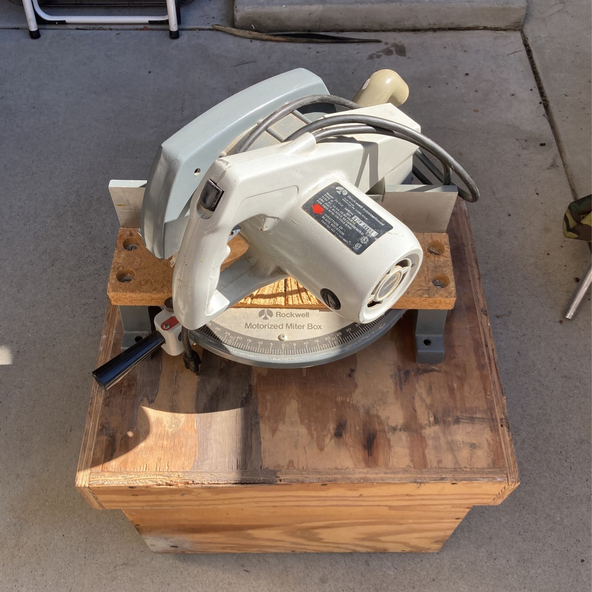 Rockwell miter saw outlet