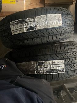 235/55R17 x2