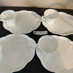 Indiana Milk Glass “Harvest Grapes” Snack Tray And Cups-5 Sets