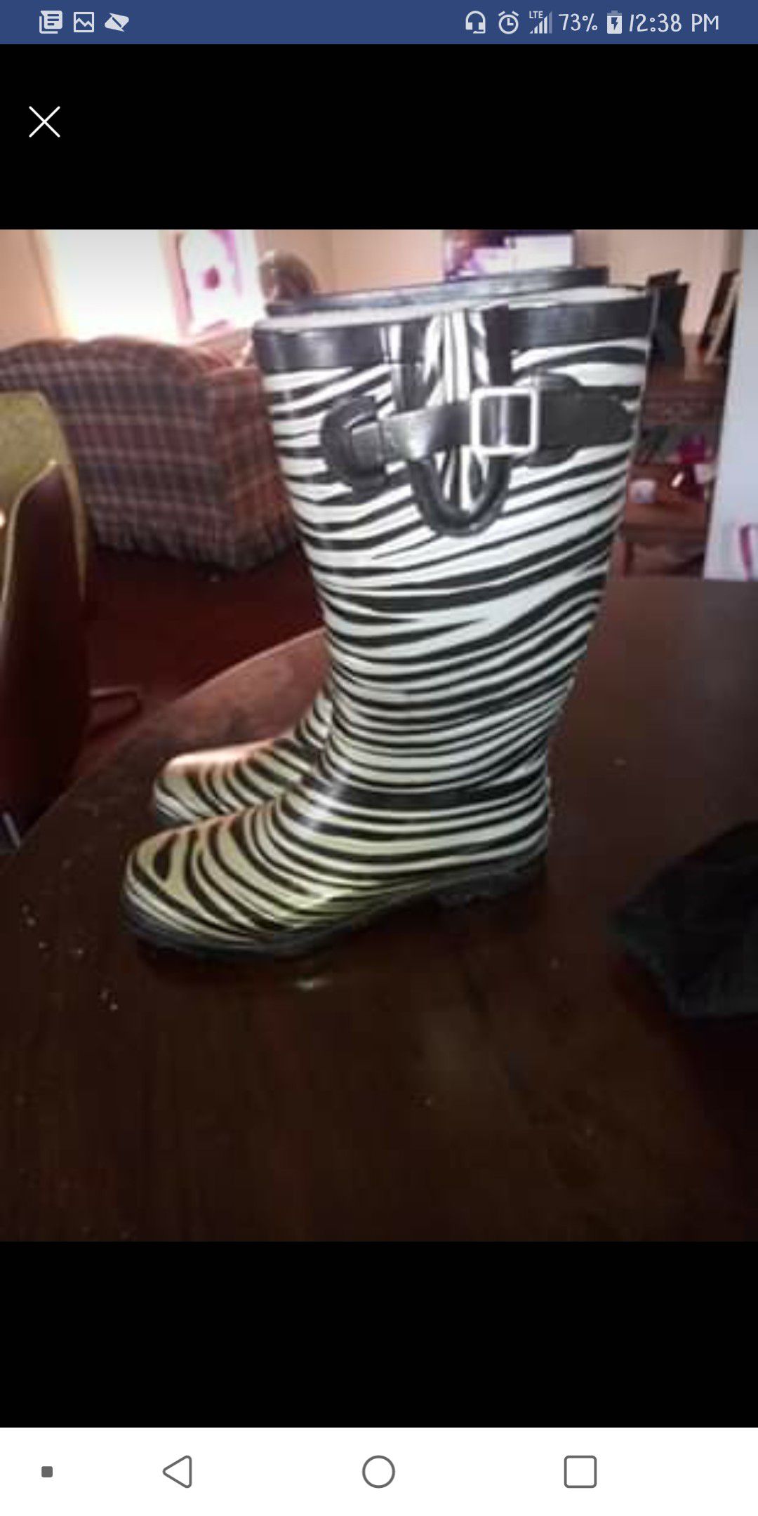 Size 7 rain boots great condition