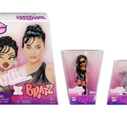 BRATZ x Kylie Jenner Series 1 Collectible Figures, 2 Minis in Each Pack, Blind Packaging Doubles as Display