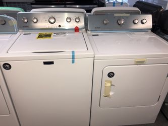 New scratch and dent Maytag washer and dryer set. 1 year warranty