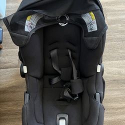 Bugaboo Turtle One by Nuna Infant Car Seat with Base - Black
