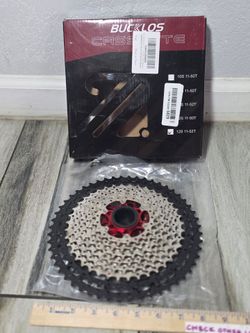 BUCKLOS 8/9/10/11/12 Speed Cassette Ultra-Light 11-25/28/32/34/36/40/42/46/50/52T Bike Cassette Fit Mountain Bike/Road Bike/XC/DH/AM,Compatible with S