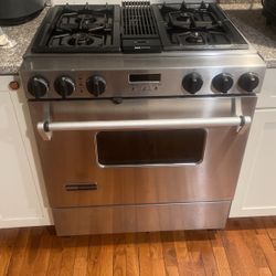Stainless Gas Stove With Convection Oven