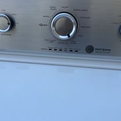 Maytag White Washing Machine 