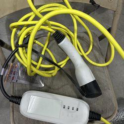 VolksWagen id.4 EV charger eGolf id 4 VW electric car charging cordset J1772 L1