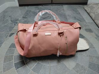 Luhxe Carry on bags NEW