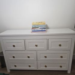 44 Inch Dresser Prefect For Small Space Or As Accent Furniture 