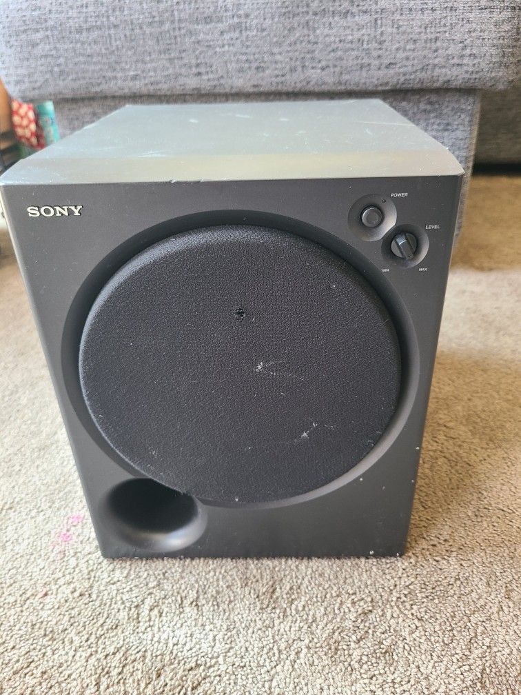 Used SONY SUBWOOFER MODEL SA-WMSP75.WORKING