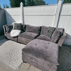 Small Sectional 
